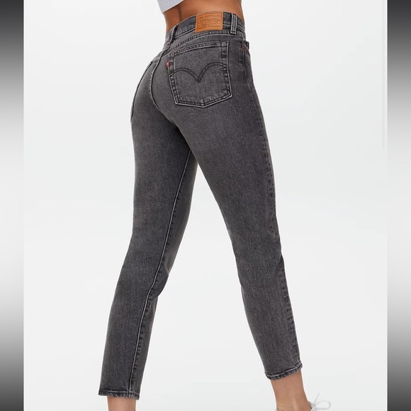 Levi’s wedgie icon jean - Picture 2 of 9